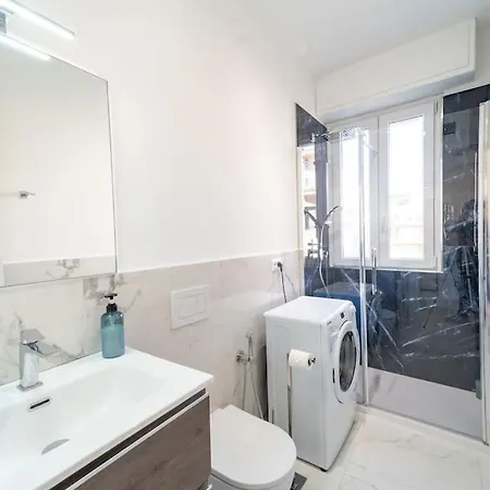 Elegante E Moderno Appartamento-colin San Remo